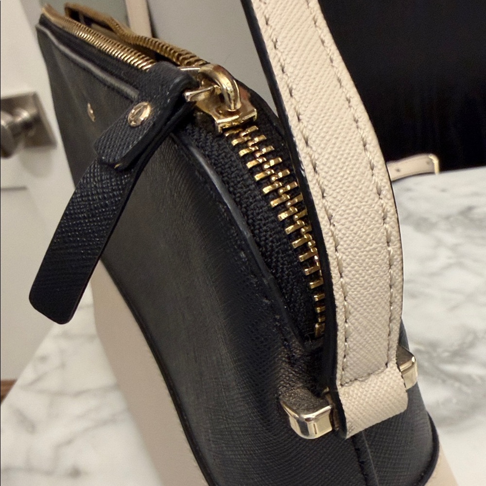Kate Spade Black and Cream Crossbody Bag - Picture 7 of 8